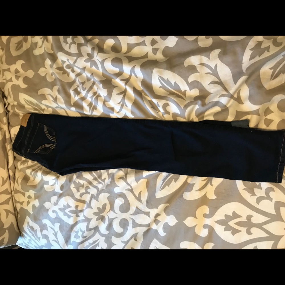 Hollister skinny jeans - Picture 3 of 5